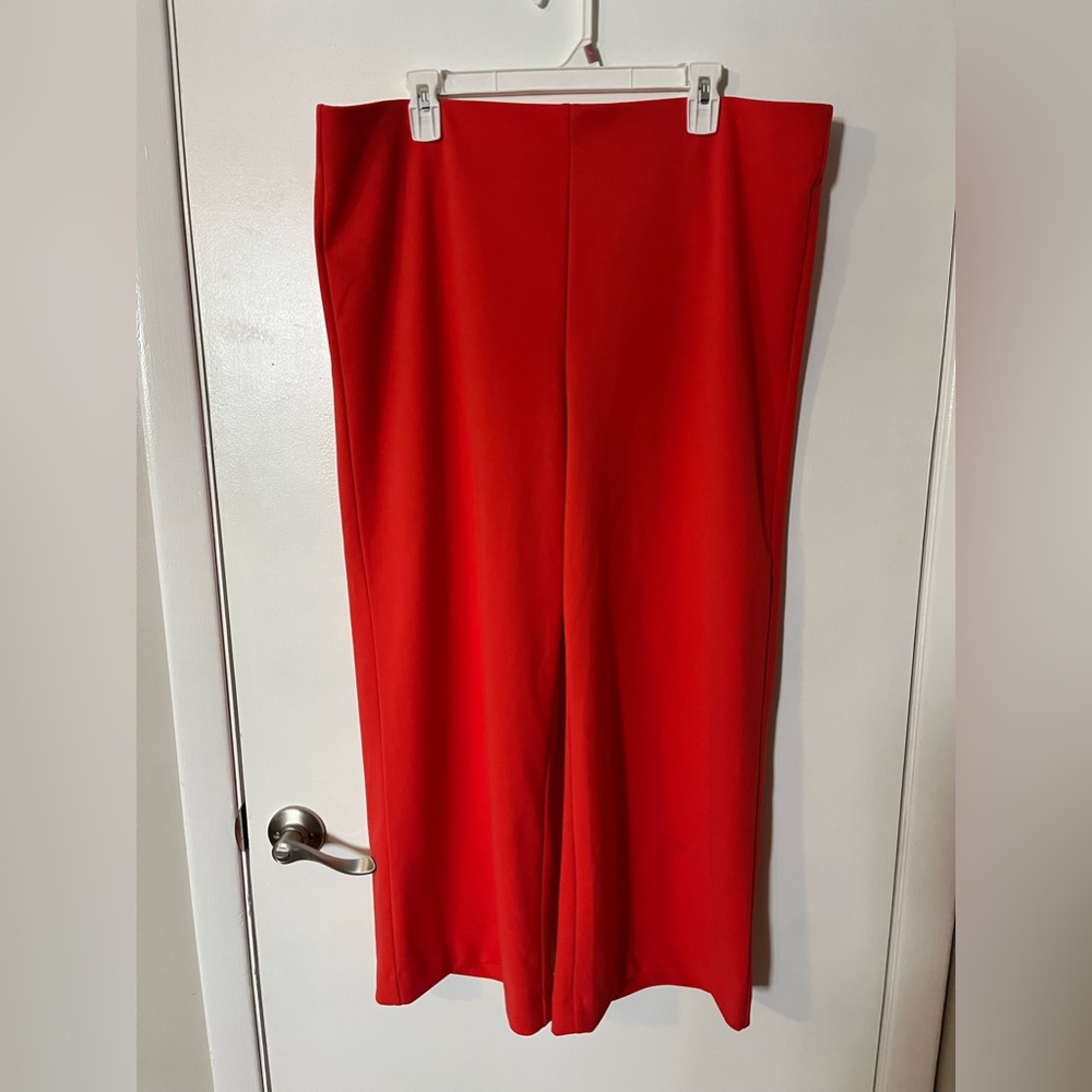 LOFT Wide Leg Crop Pull-on Pants